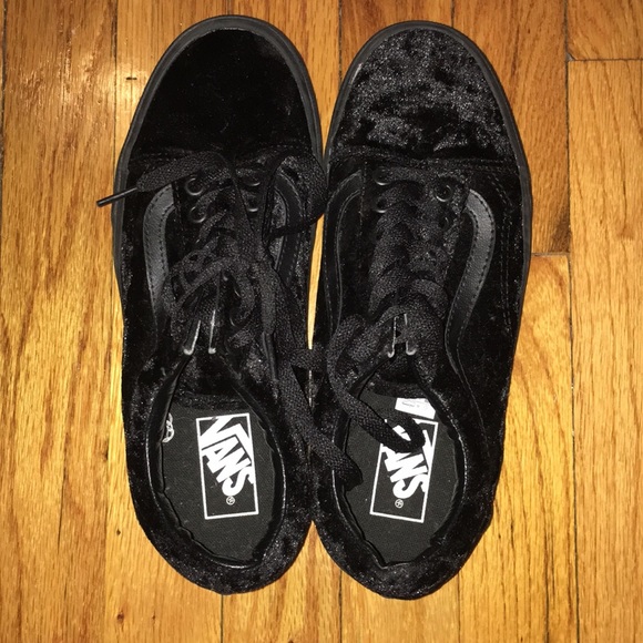 vans crushed velvet